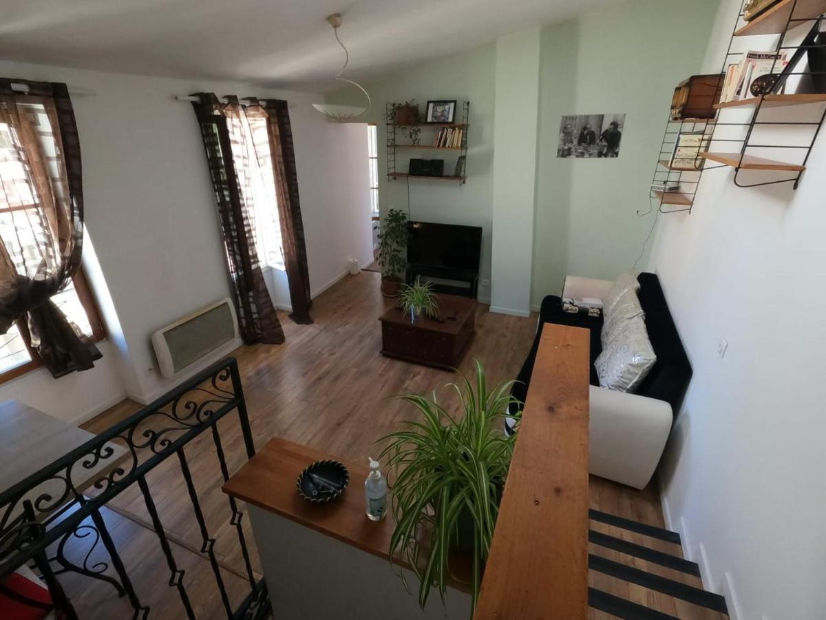Chez Ma Petite Reine 1 Apartment Pontoise Bagian luar foto